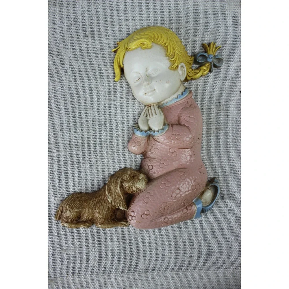 Vintage 1977 Homco Praying Boy and Girl Wall Plaques Set 7496 Made in USA